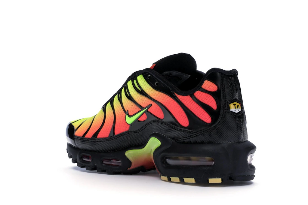 Nike Air Max Plus Black Volt Solar Red (W)