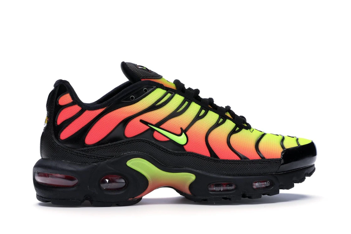 Nike Air Max Plus Black Volt Solar Red (W)