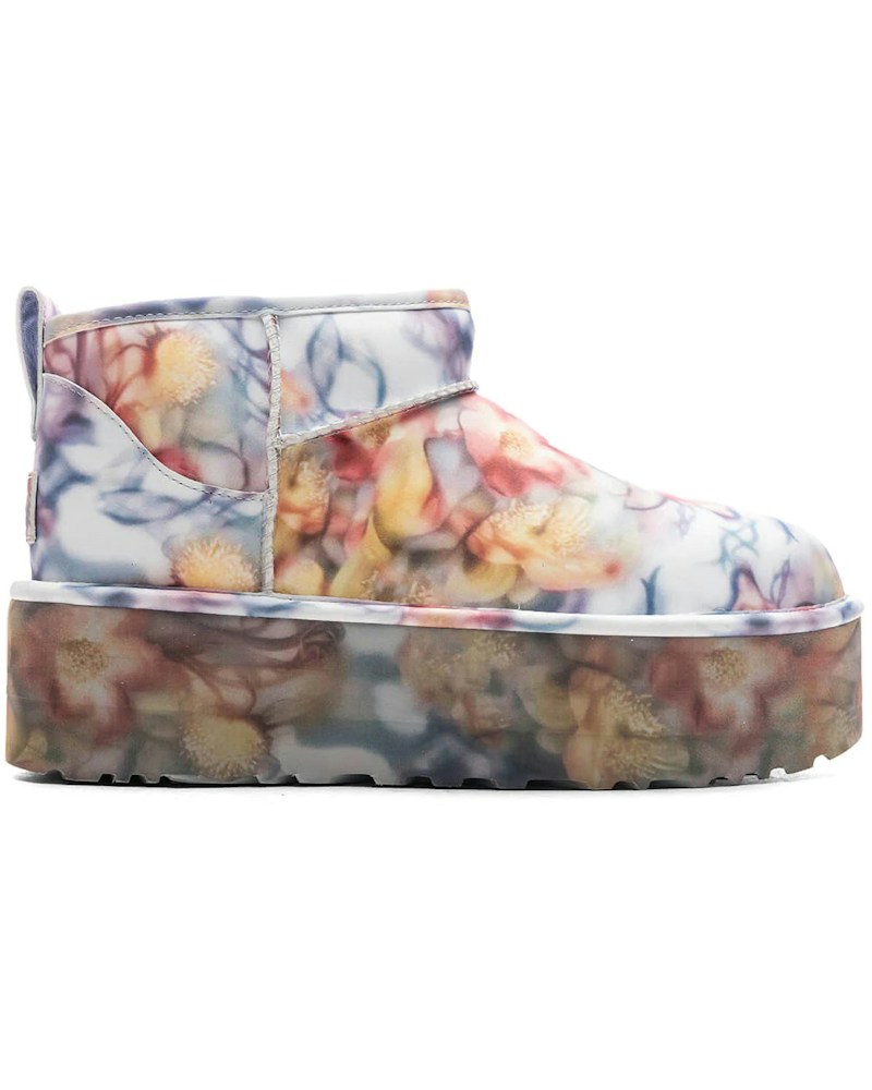 tenisky a boty UGG Classic Ultra Mini Platform Boot Collina Strada Light Blue Floral 1170171-LLF ADONIO