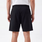 Fear of God Essentials (S25) Shorts Jet Black – model foto