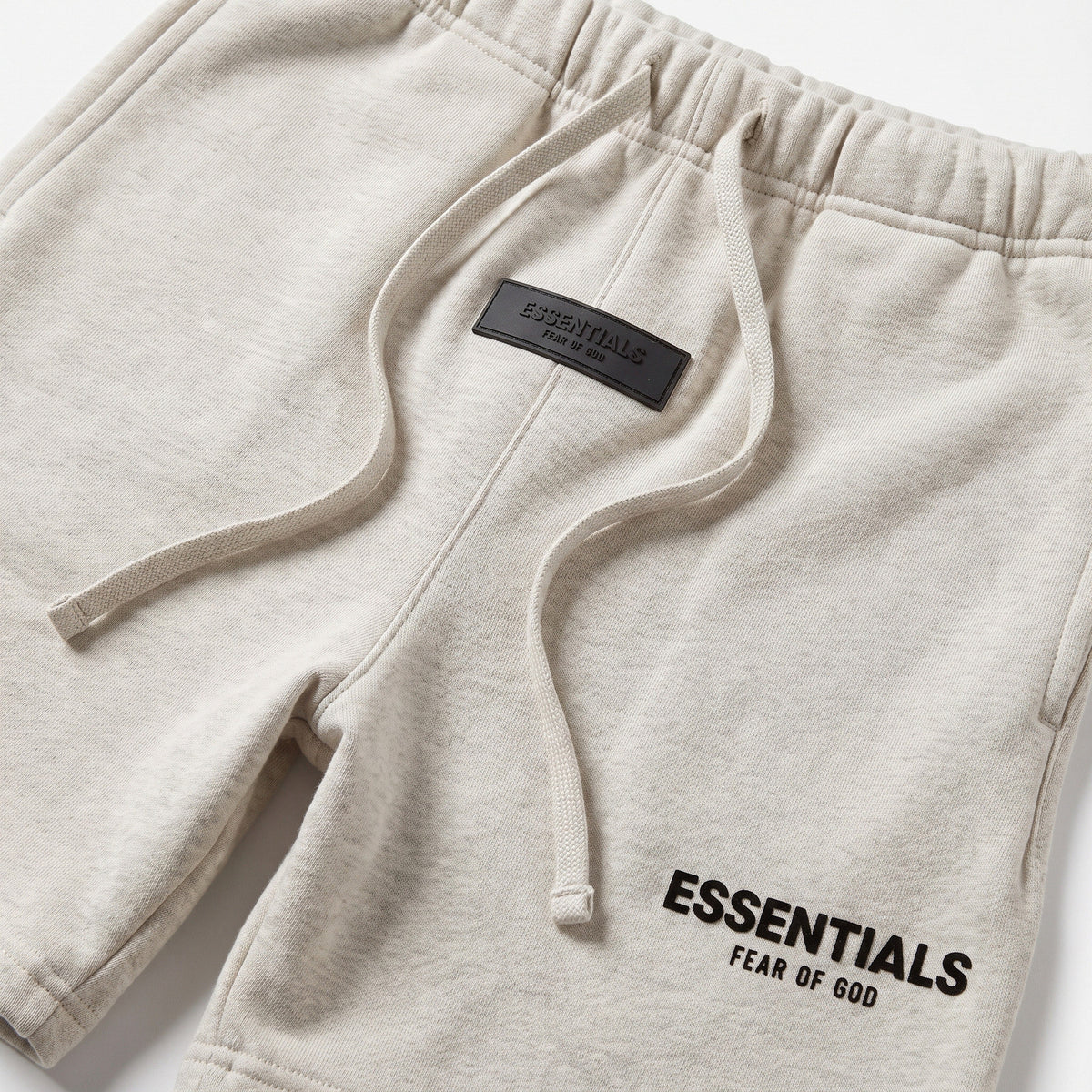 Fear of God Essentials Shorts (SS22) Light Oatmeal – detail