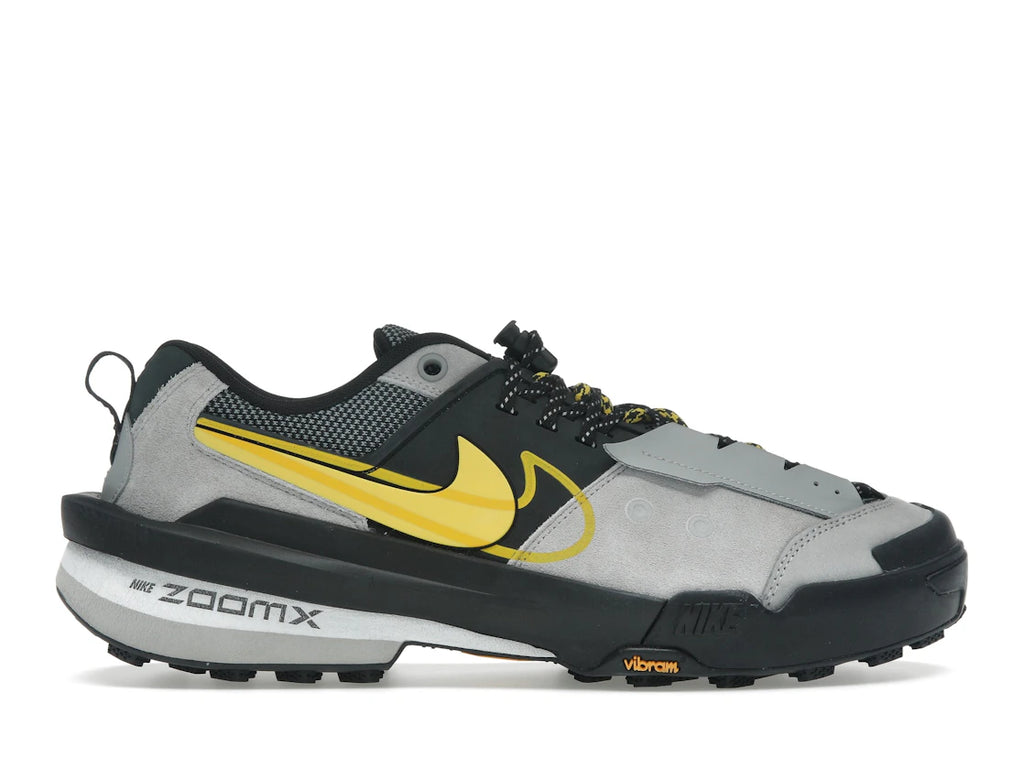 tenisky a boty Nike Zegamadome SP sacai Matte Silver Yellow HQ8618-002 ADONIO