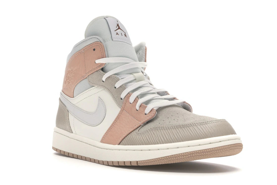 Jordan 1 Mid Milan