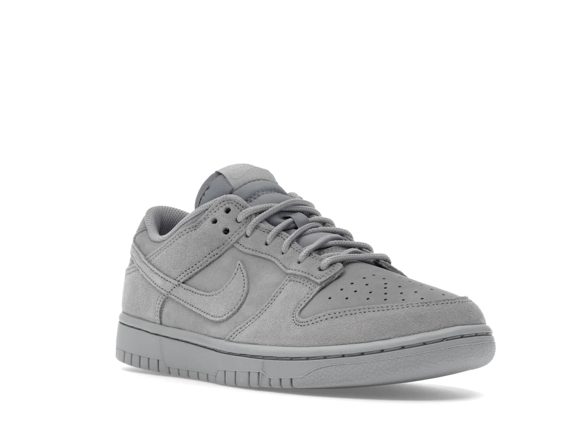 Nike Dunk Low SE Wolf Grey