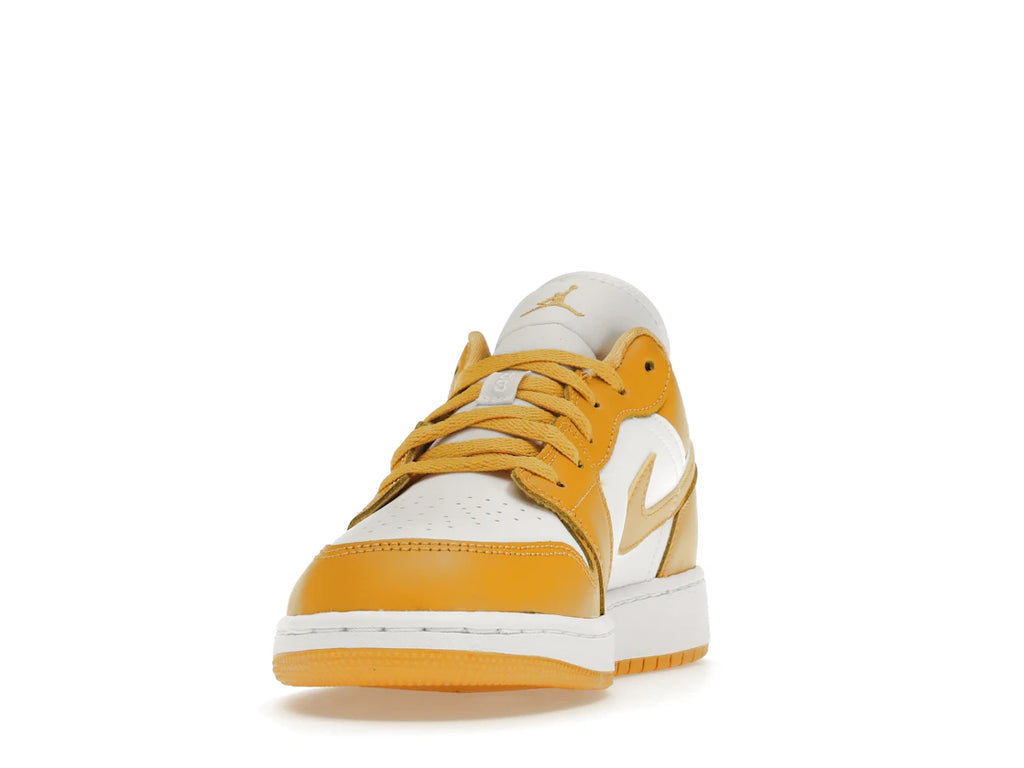 tenisky a boty Jordan 1 Low White Pollen (GS) 553560-171 ADONIO