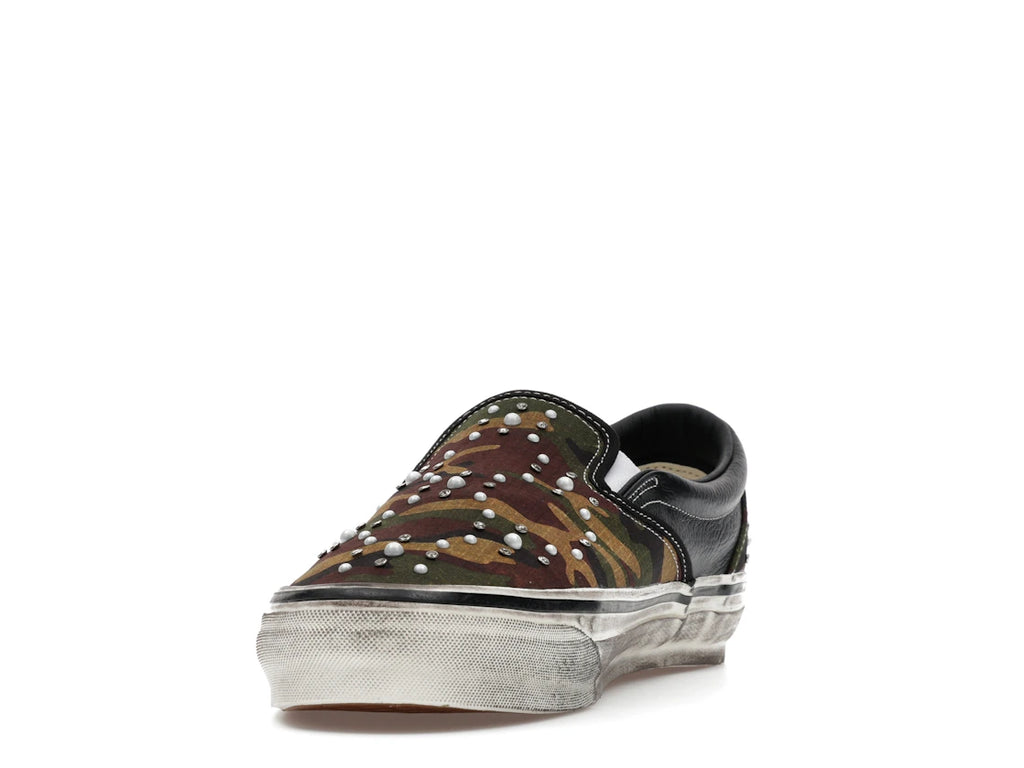 tenisky a boty Vans LX Classic Slip-On 98 Pearlized Pack Camo Black VN000D9PCAK ADONIO