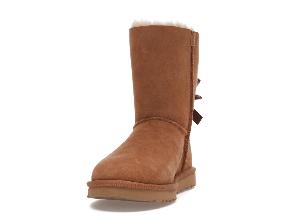 UGG Bailey Bow II Boot Chestnut (W)