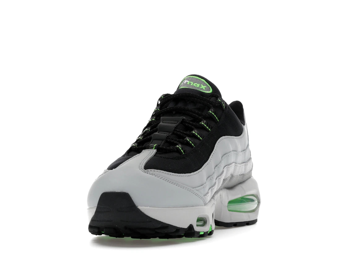 Nike Air Max 95 Racing Pack Light Smoke Green Strike