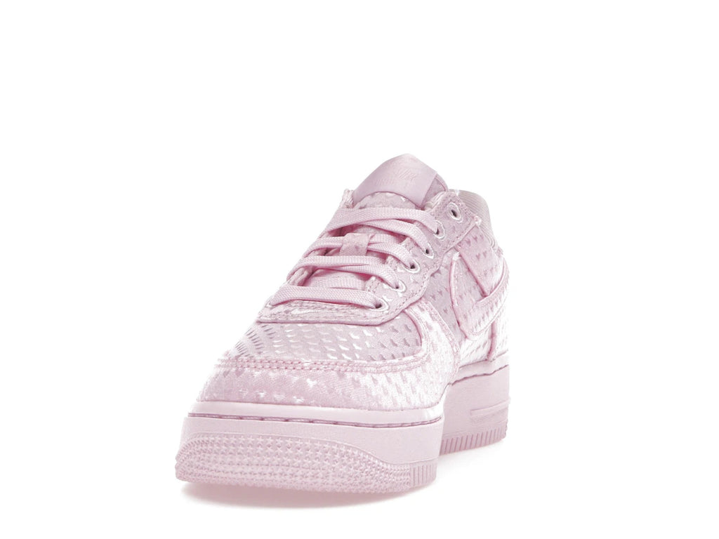 tenisky a boty Nike Air Force 1 Low Valentine's Day Pink Foam (2026) (W) IQ9965-601 ADONIO