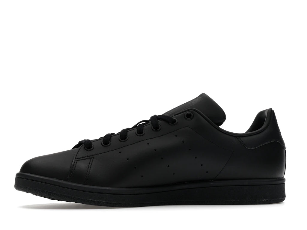 adidas Stan Smith Triple Black