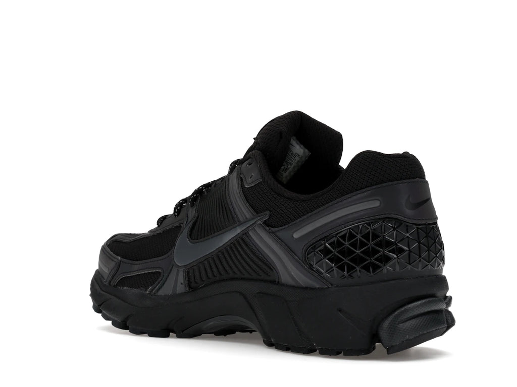 tenisky a boty Nike Zoom Vomero 5 Black Reflective IM6597-001 ADONIO