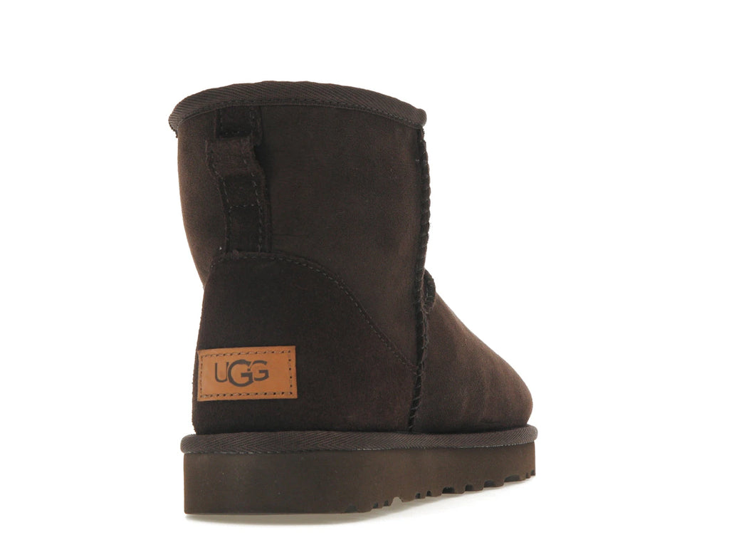 tenisky a boty UGG Classic Mini II Boot Chocolate (W) 1016222-CHO ADONIO