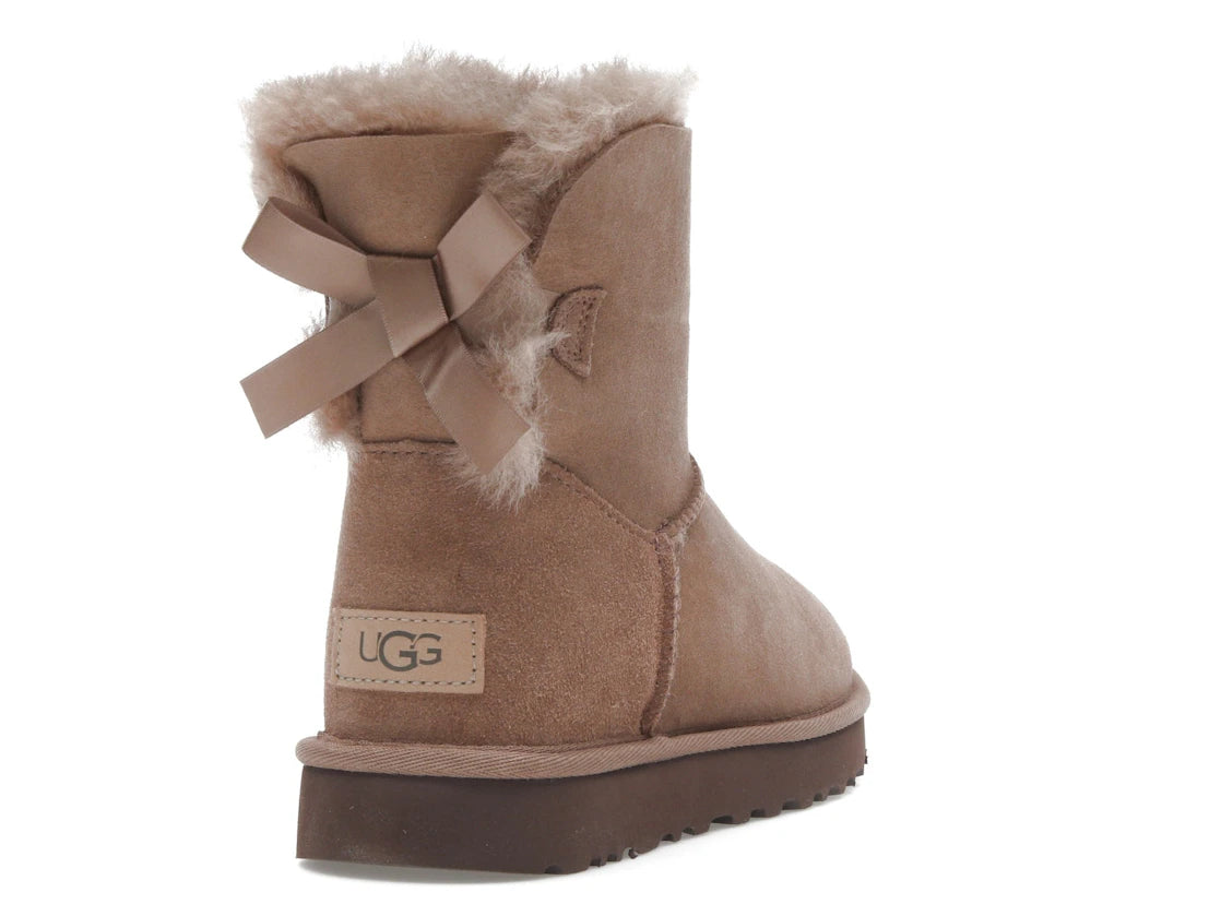 tenisky a boty UGG Mini Bailey Bow II Rocky Oak (W) 1016501-RYK ADONIO